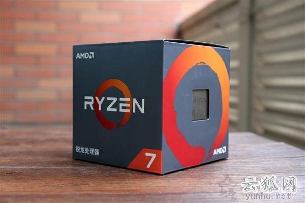 AMD锐龙Ryzen7 2700X盒装自带CPU散热器吗?自带散热器够用吗?