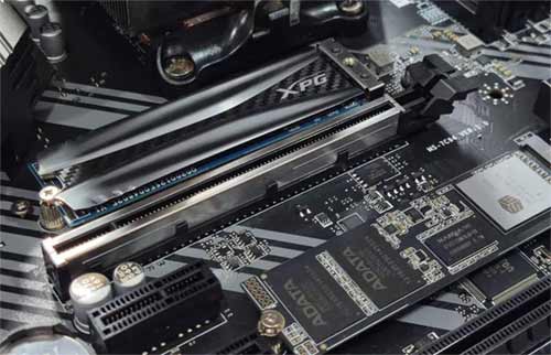 b550芯片组出来了，PCIe4.0普及还会远吗？