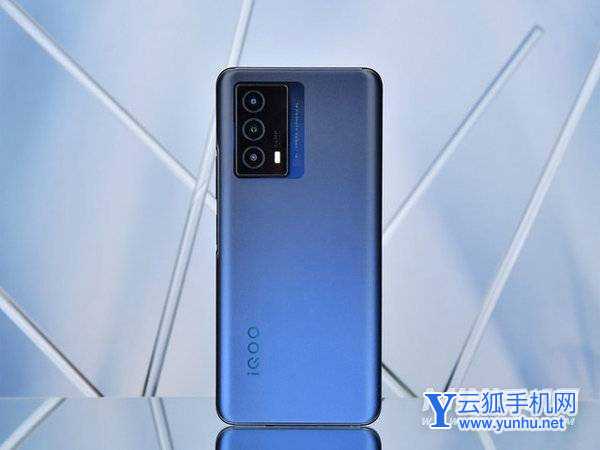 iQOO Z5评测:千元小钢炮真能玩转主流<a href='https://www.wddqw.com/c_657.html' target='_blank'>游戏</a>?(不发)