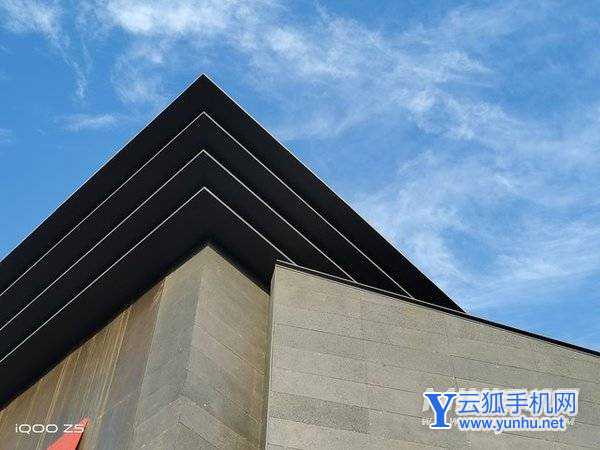 iQOO Z5评测:千元小钢炮真能玩转主流<a href='https://www.wddqw.com/c_657.html' target='_blank'>游戏</a>?(不发)