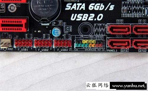 组装电脑教程:怎么安装CPU、散热器、电源、跳线