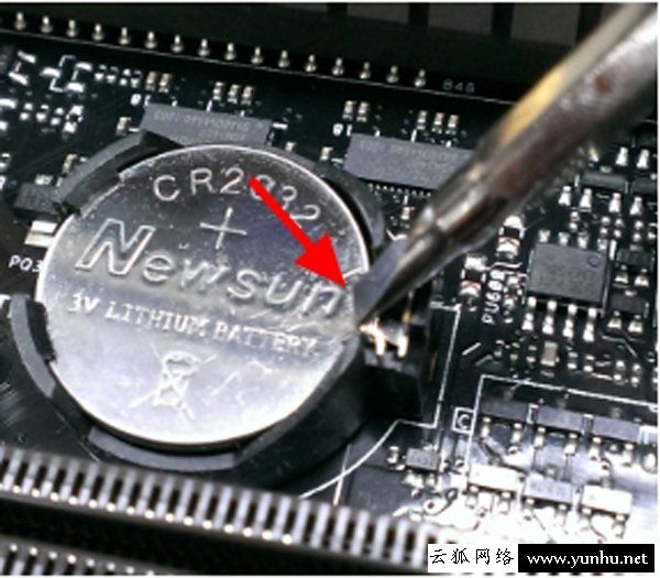 电脑主板怎么更换CMOS电池?电脑主板纽扣电池更换安装的图文教程