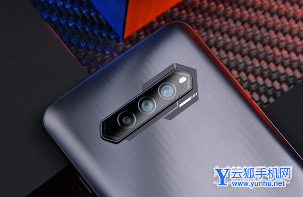 黑鲨4s外观怎么样-整体手感怎么样