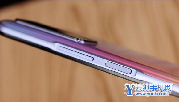 vivot1x和iqooz3区别是什么-参数对比-性能分析