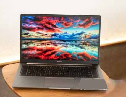 荣耀magicbook16Pro有哪些接口，可以直接插网线吗