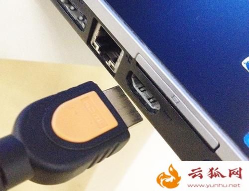 电脑怎么连接电视,用电视当电脑显示器用