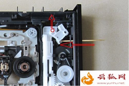 电脑光驱按了没反应， 电脑光驱弹不出来的解决方法
