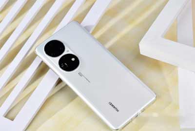 手机长时间没有充电无法开机怎么解决(图文)