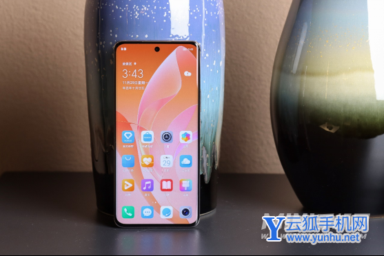 荣耀60和小米11青春版哪个好-区别是什么-参数对比