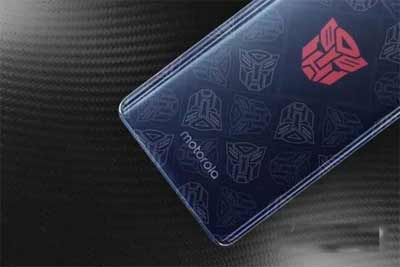 摩托罗拉edgeS30变形金刚联名版外形怎么样-(图文)