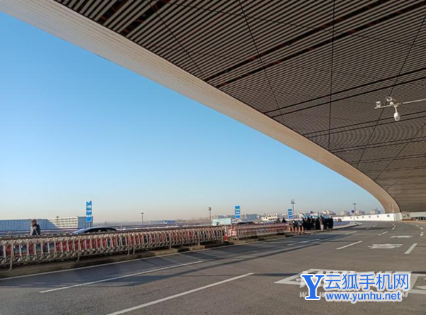 荣耀畅玩30plus拍照效果好吗-拍照实测