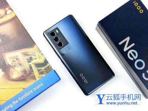 vivos12和iqooneo5s区别是什么-哪款手机性能更好-参数对比