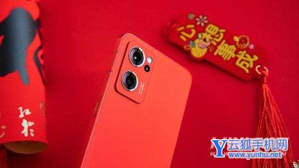 OPPOReno7红丝绒新年版上手测评-手机全面测评
