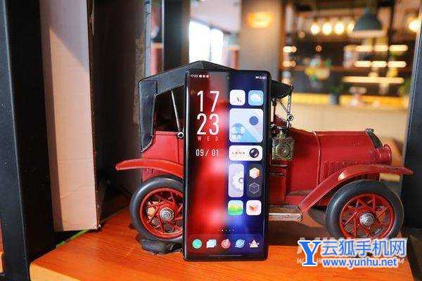 iqoo9pro和iqoo8Pro区别是什么-哪个好-参数对比