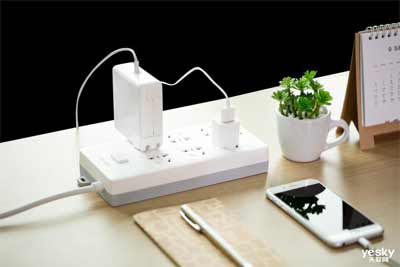 工信部回应手机厂商不配充电器问题 (图文)