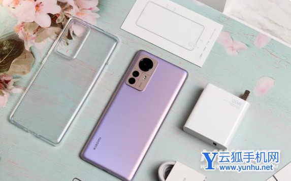 小米12pro有几个扬声器-手机支持哈曼卡顿吗