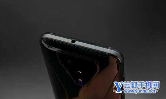 黑鲨4有耳机孔吗-耳机孔在什么地方