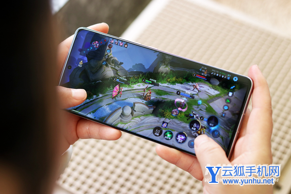 小米12pro优缺点是什么-值得入手吗