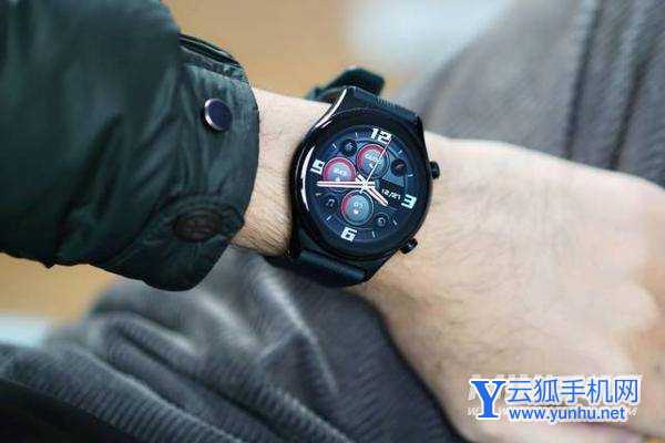 荣耀手表gs3测评-手表上手全面测评