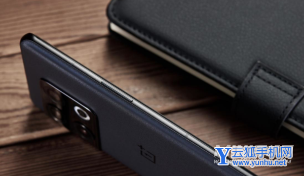 一加10Pro手机全面测评-真机上手测评