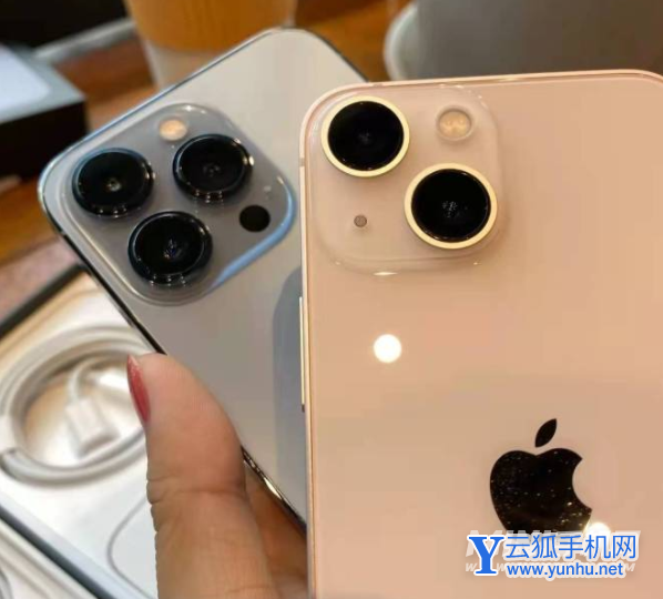 iqoo9pro和苹果13哪个好-哪个更值得入手-参数对比