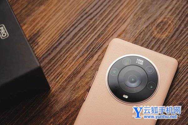 小米12pro和荣耀magic3pro哪个好-有什么区别-哪款性价比更高