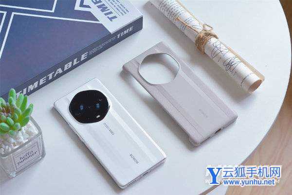 荣耀magic3至臻版：89°超曲屏+六边形相机模组，谈谈购买建议