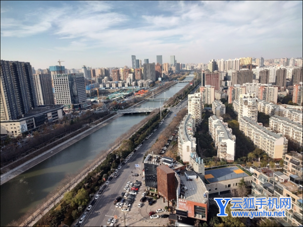 摩托罗拉edgeS30拍照效果怎么样-拍照样张实测