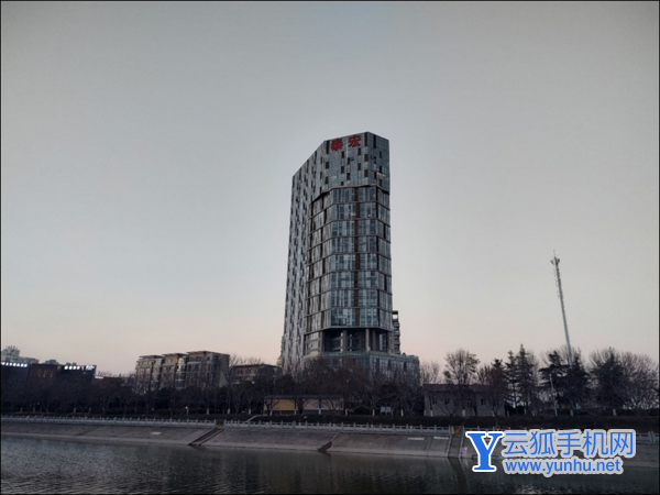 摩托罗拉edgeS30拍照效果怎么样-拍照样张实测