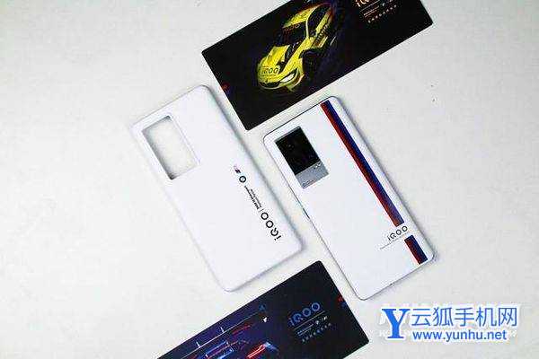 IQOONeo5S和IQOO8对比-哪款手机性价比更高