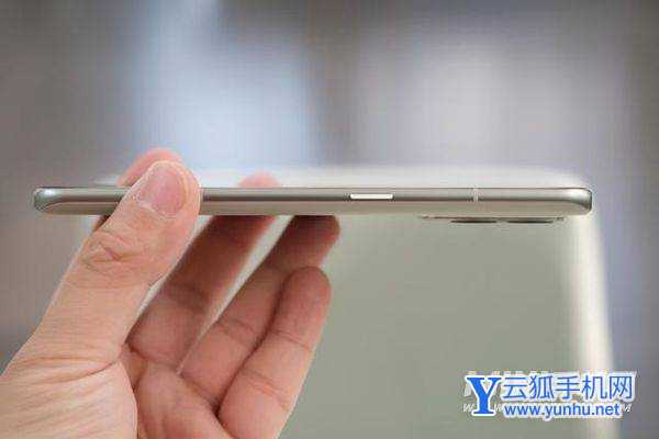 真我GT2Pro属于旗舰手机还是具有性价比的手机