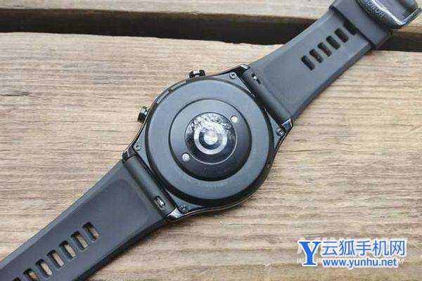 选华为WATCHGT3还是荣耀手表GS3-这两款手表哪款更值得入手