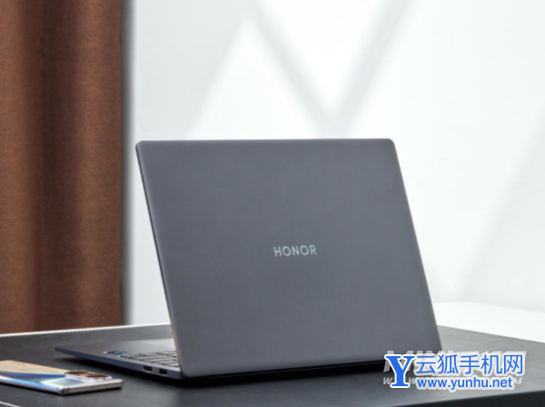 荣耀MagicBookV14对比ThinkPadX1Carbon谁更加值得入手