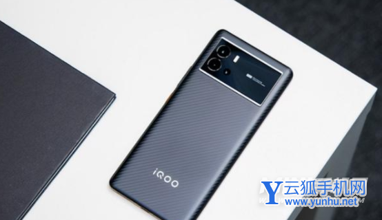 2022值得入手的直屏手机有哪些-好用的直屏手机推荐