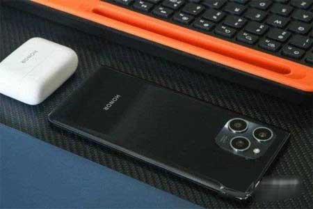 荣耀60se玩<a href='https://www.wddqw.com/c_657.html' target='_blank'>游戏</a>怎么样-手机<a href='https://www.wddqw.com/c_657.html' target='_blank'>游戏</a>体验好吗