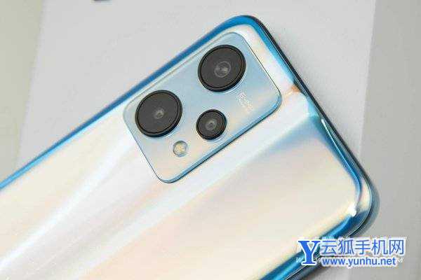 真我V25真机上手测评-手机开箱测评