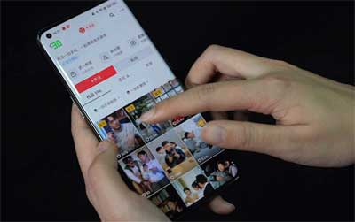 一加9pro对比一加10pro屏幕-哪款手机屏幕性能更好