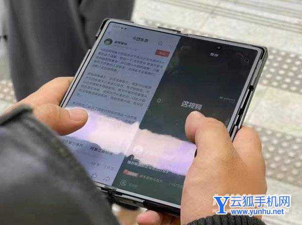 vivoXFold采用什么解锁方式-有指纹解锁吗