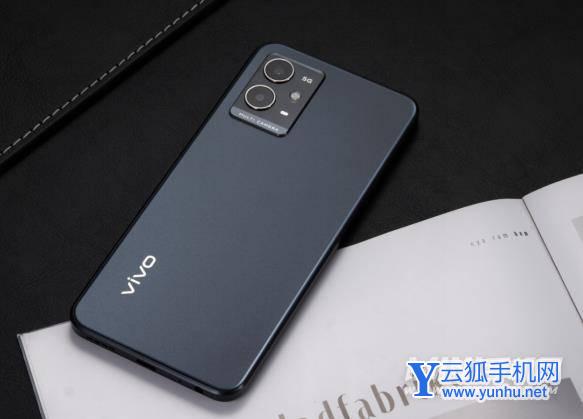 vivoY33s开箱-外观赏析