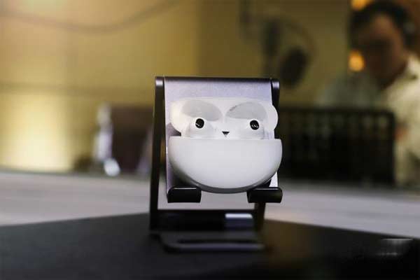 OPPO Enco X2 真无线降噪耳机怎么样，听<a href='https://www.wddqw.com/c_659.html' target='_blank'>音乐</a>测评(图文)