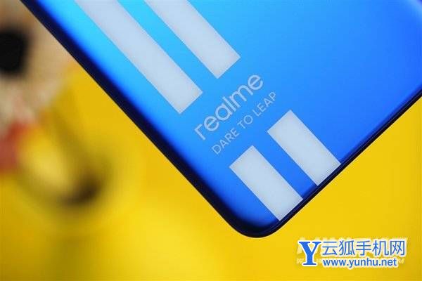 超常发挥的天玑8100！真我GT Neo3首发评测：150W秒充简直光速