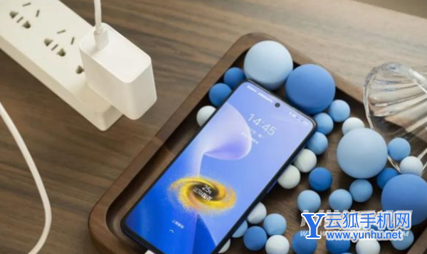 真我gtneo3 150w闪充版充电发热严重吗-手机充电发热怎么样