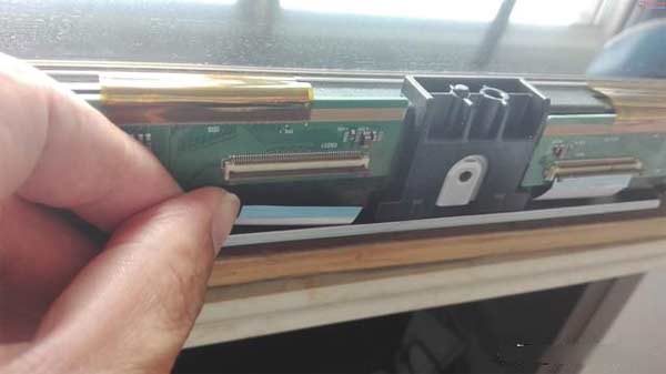 创维47L05HF液晶电视突然有图没声，更换LED背光