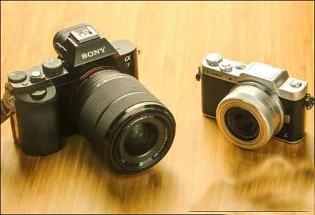 摄影初学者买单反还是微单(图文解说)