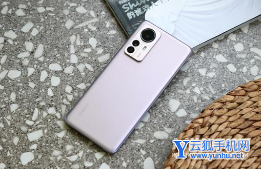 小米12Pro与小米11Ultra对比-手机参数哪个更值得入手