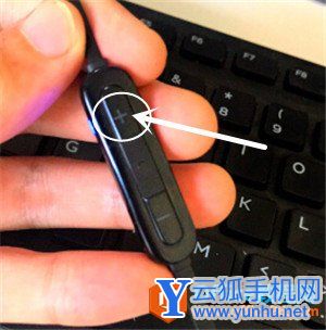 JBL T110BT耳机怎么控制手机上的来电