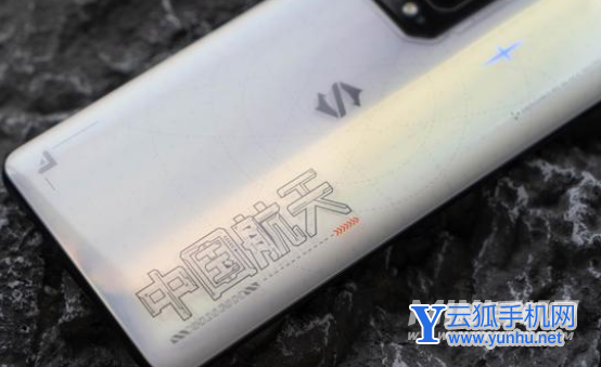 黑鲨5开箱测评-真机上手评测