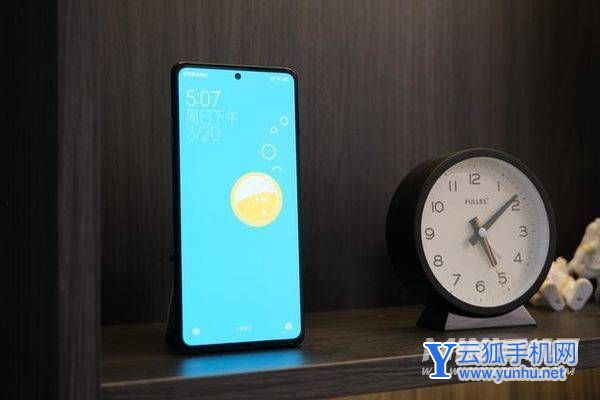 黑鲨5Pro外形怎么样-手机质感好吗