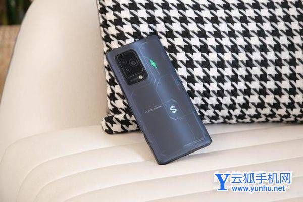 黑鲨5Pro外形怎么样-手机质感好吗