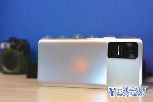 荣耀Play6T拍照怎么样-摄像评测